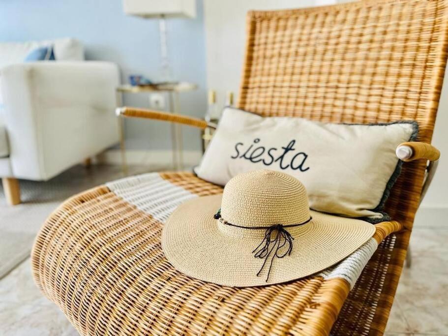 Luxe Appartement Op 50 Meter Van Zee In Moraira Exterior foto
